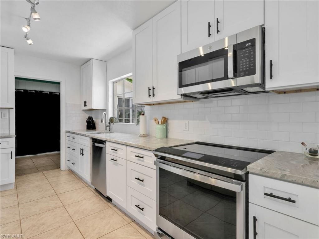 1645 Ardmore Rd , Fort Myers, FL 33901 Photo