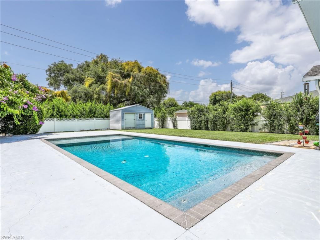 1645 Ardmore Rd , Fort Myers, FL 33901 Photo