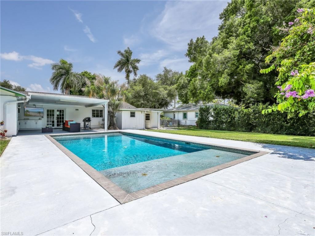 1645 Ardmore Rd , Fort Myers, FL 33901 Photo