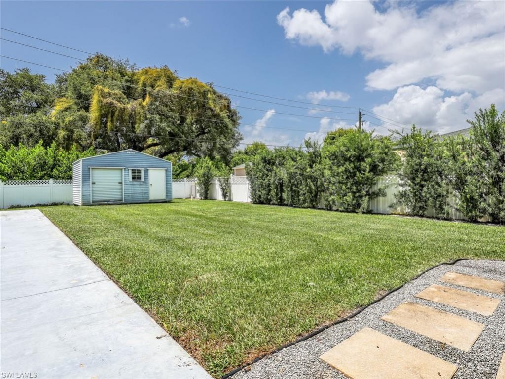 1645 Ardmore Rd , Fort Myers, FL 33901 Photo