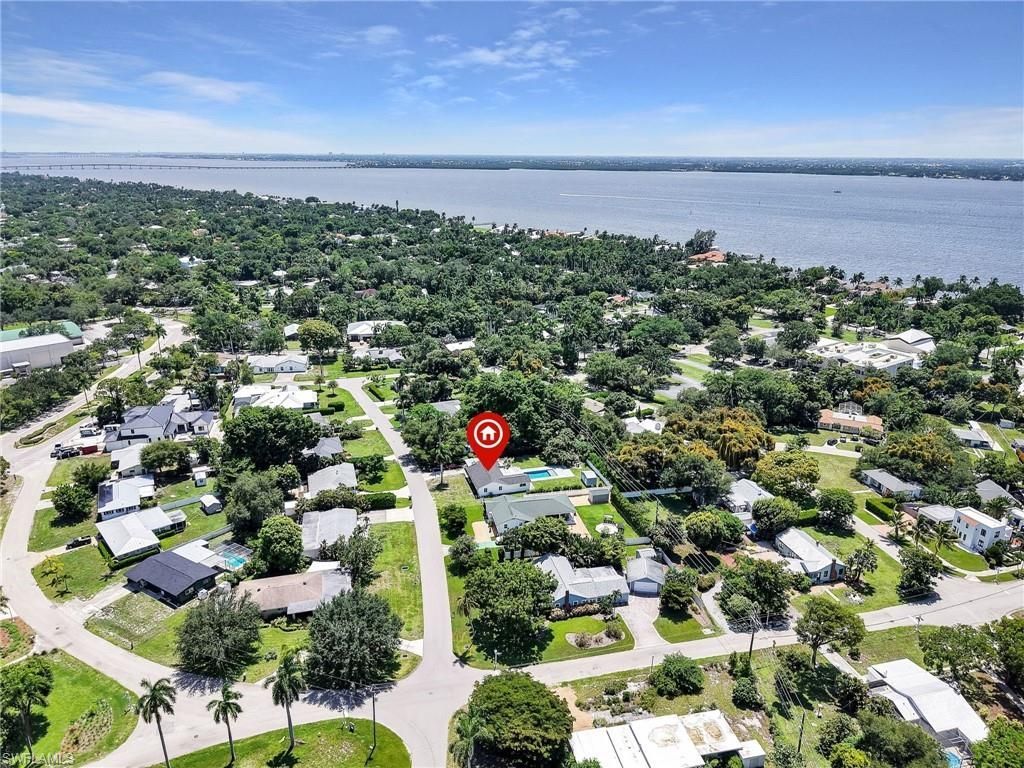 1645 Ardmore Rd , Fort Myers, FL 33901 Photo