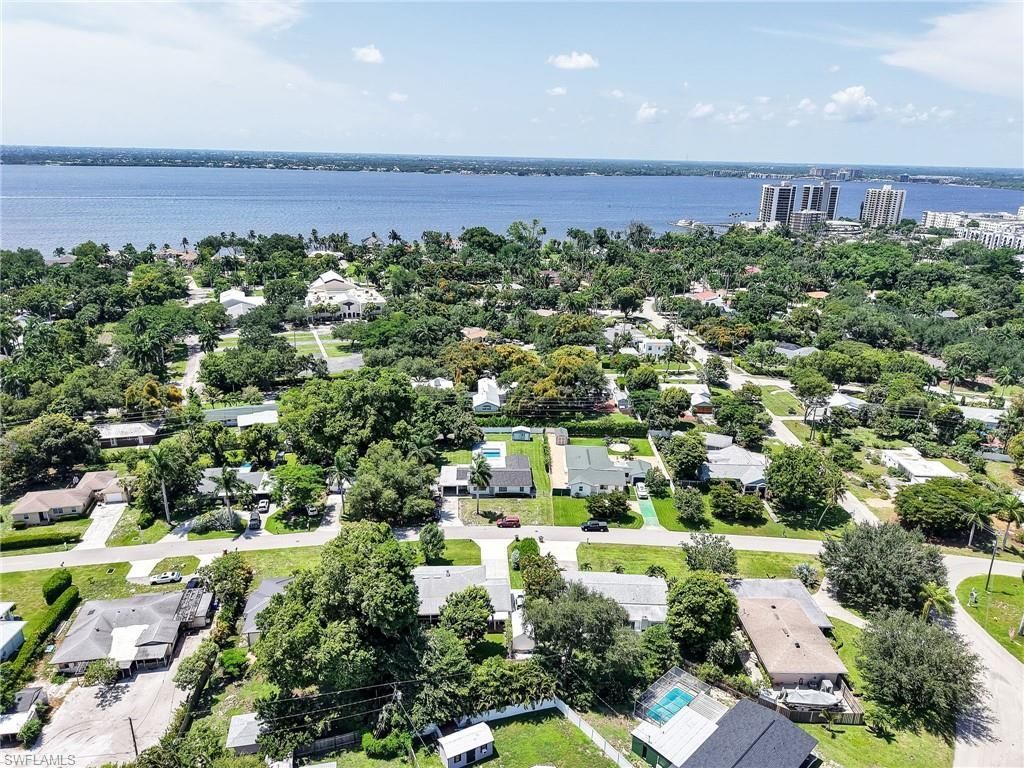 1645 Ardmore Rd , Fort Myers, FL 33901 Photo