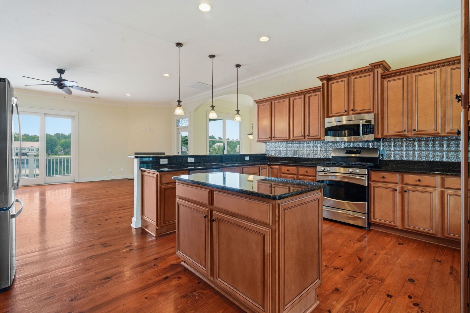 286 Eagle Pass Dr.  Photo 12