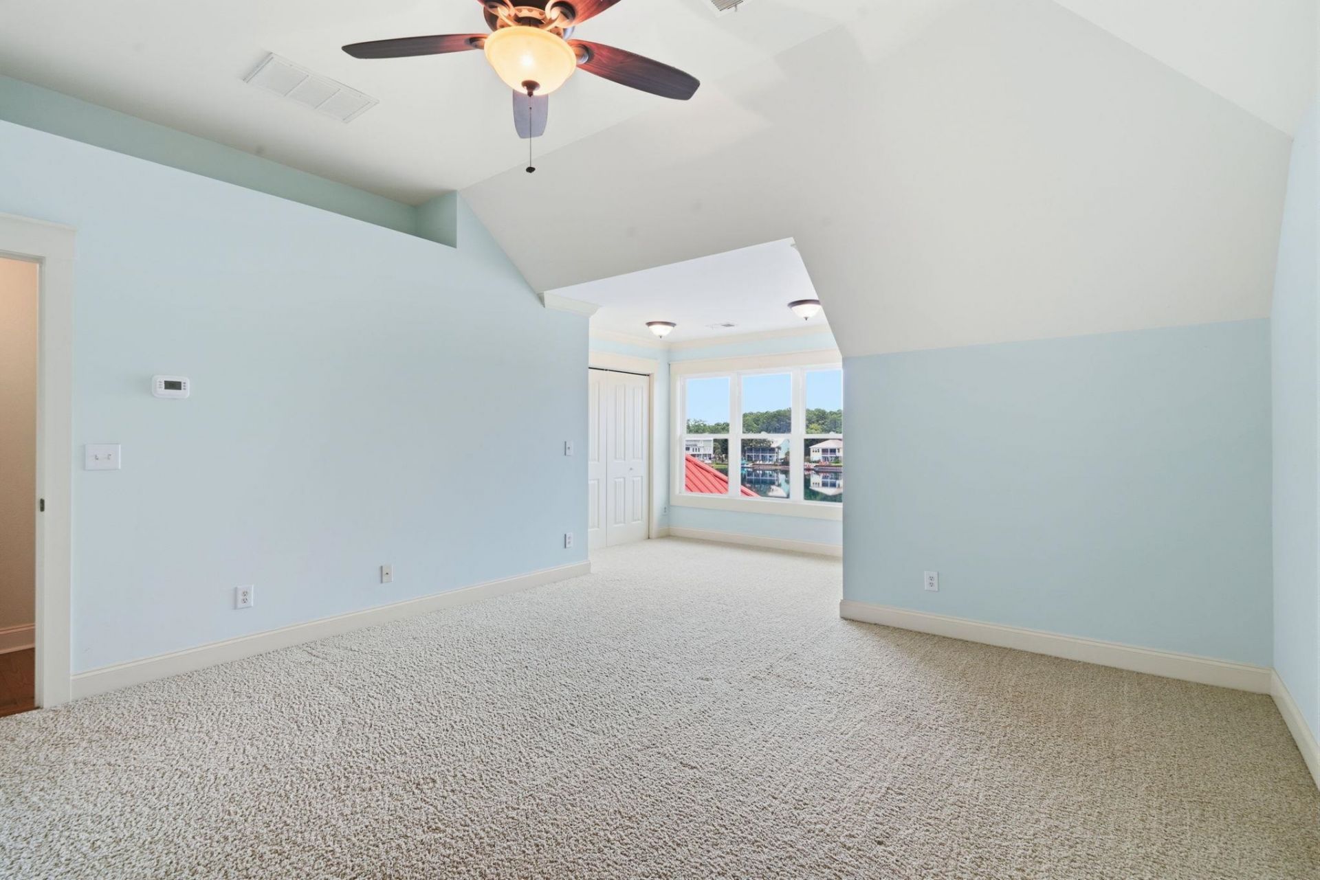 286 Eagle Pass Dr.  Photo 29