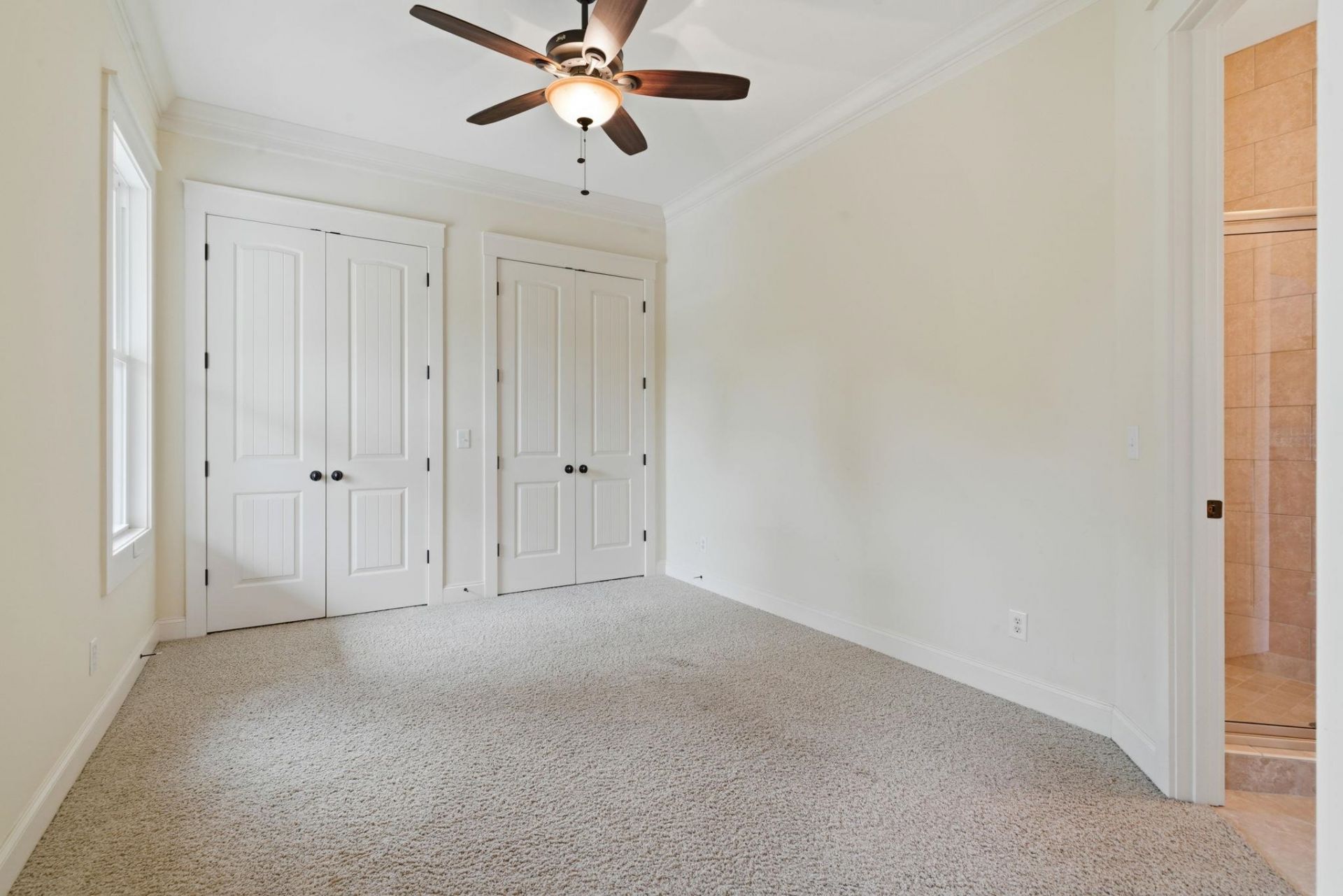 286 Eagle Pass Dr.  Photo 8