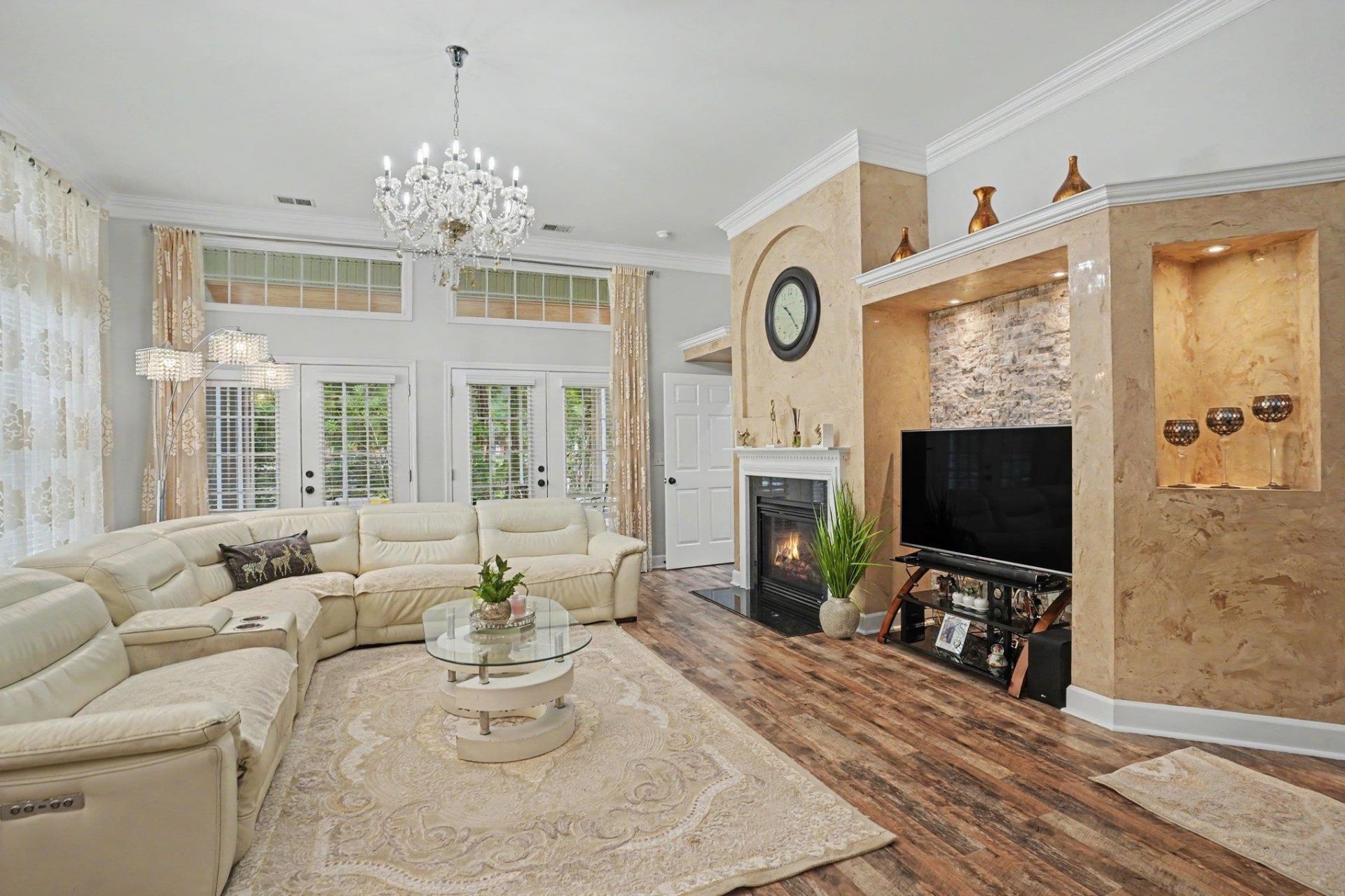 2846 Farmer Brown Ct. Photo 7