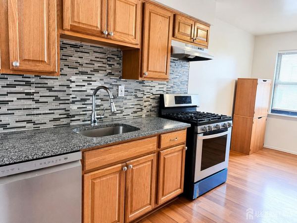 1728 Raspberry Court , Edison, NJ 08817