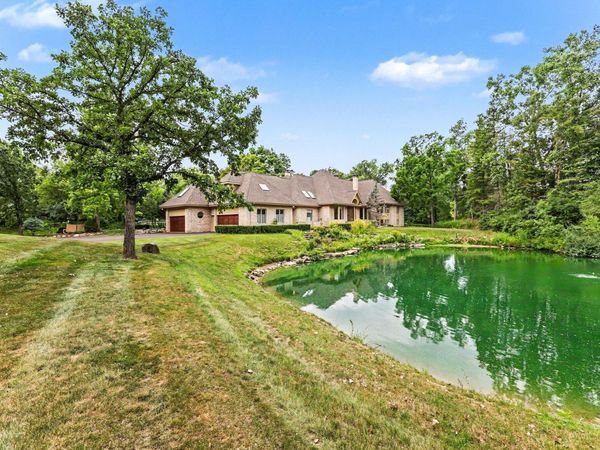 4911 Red Fox Run, Ann Arbor, MI 48105