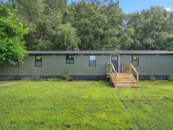 4216 Old Orchard Lane , Wheatfield, IN 46392