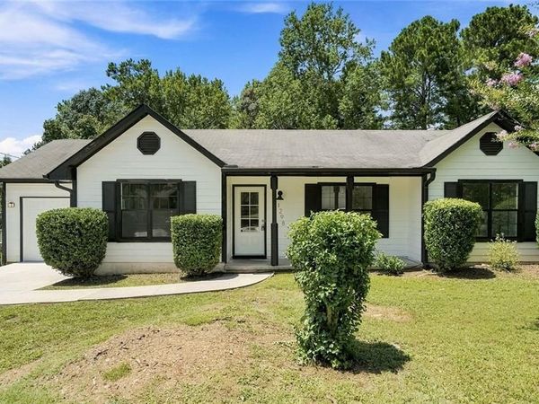 1298 Winslow Drive , Jonesboro, GA 30238