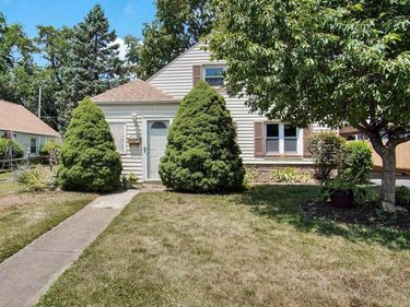 2010 HIGHLAND CIRCLE, CAMP HILL, PA 17011