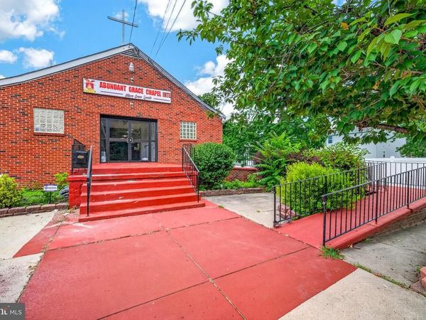 1016 THAMES STREET, WILMINGTON, DE 19804