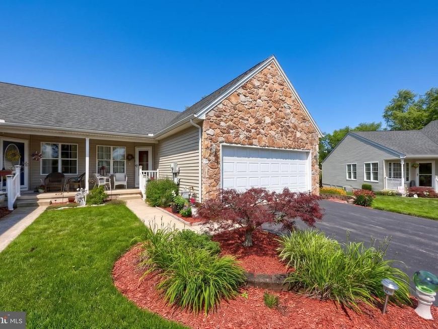 1738 Boxwood Court, Dover, PA 17315 Main Photo