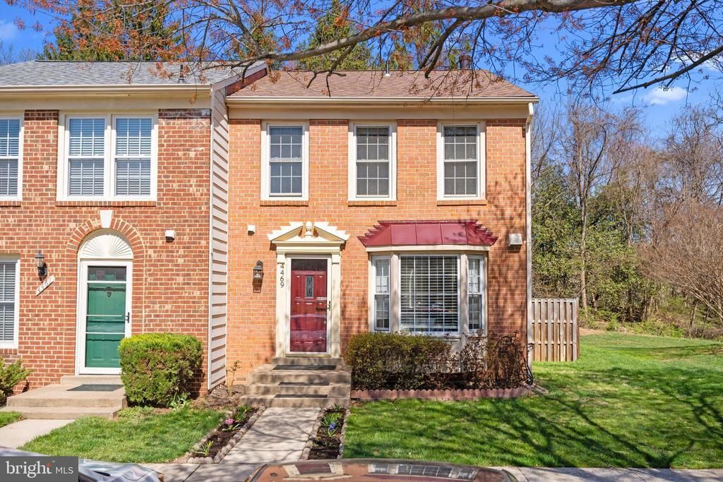 4469 Holly Avenue , Fairfax, VA 22030 Main Photo