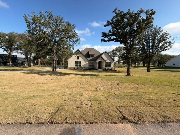 164 Oak Grove Way, Springtown, TX 76082