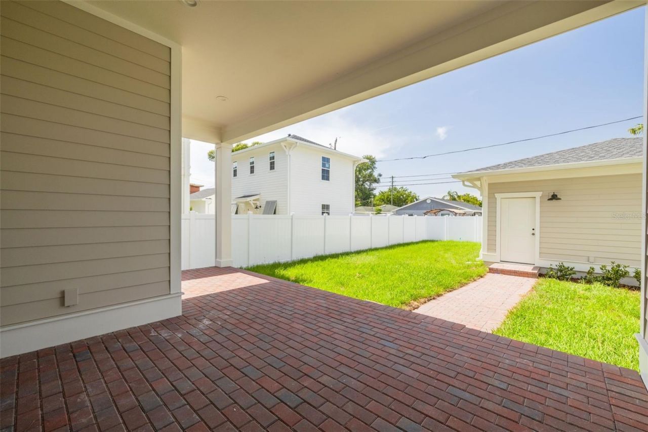 455 47th Avenue N, Saint Petersburg, FL 33703 Photo