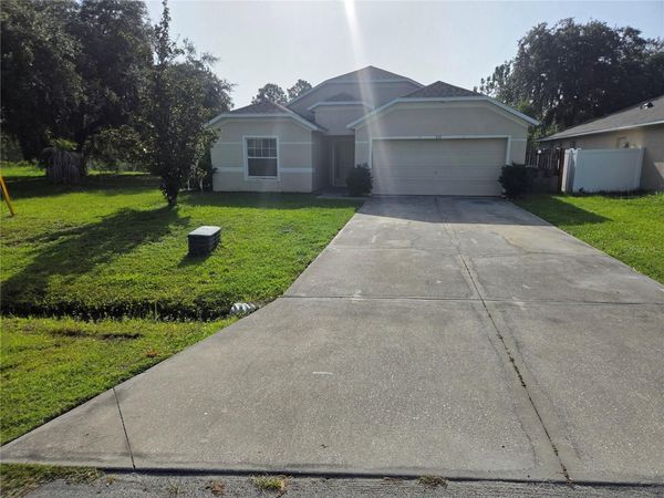 725 ROBIN COURT , KISSIMMEE, FL 34759