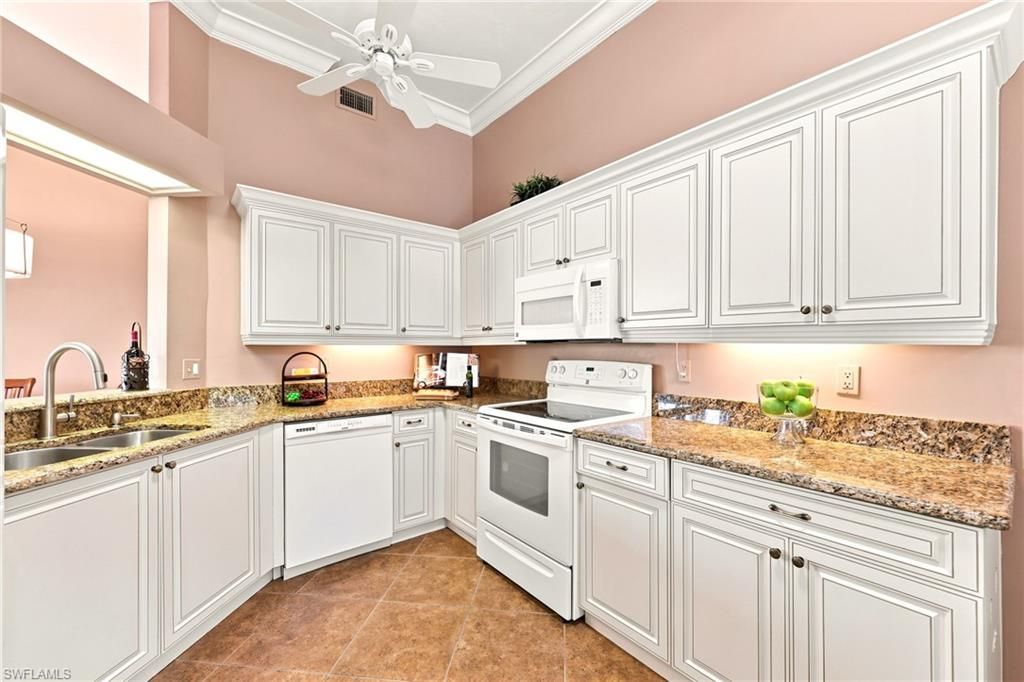 2671 Citrus Lake Dr, Unit E306, Naples, FL 34109 Photo
