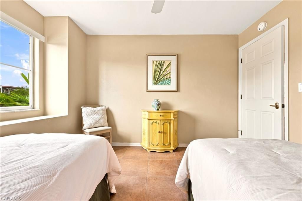 2671 Citrus Lake Dr, Unit E306, Naples, FL 34109 Photo