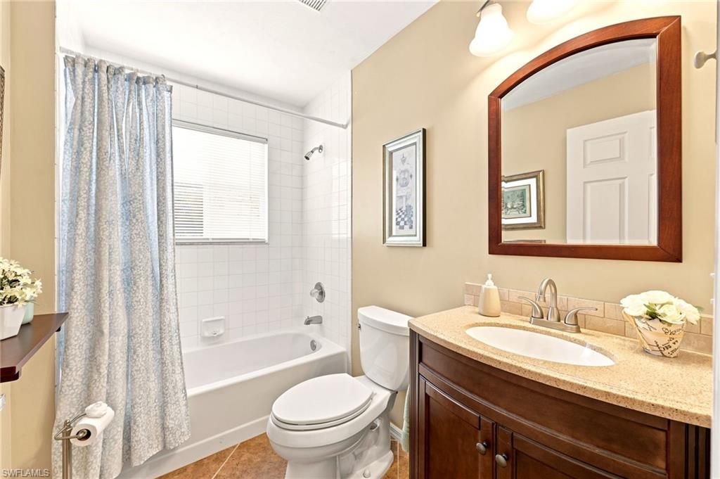 2671 Citrus Lake Dr, Unit E306, Naples, FL 34109 Photo