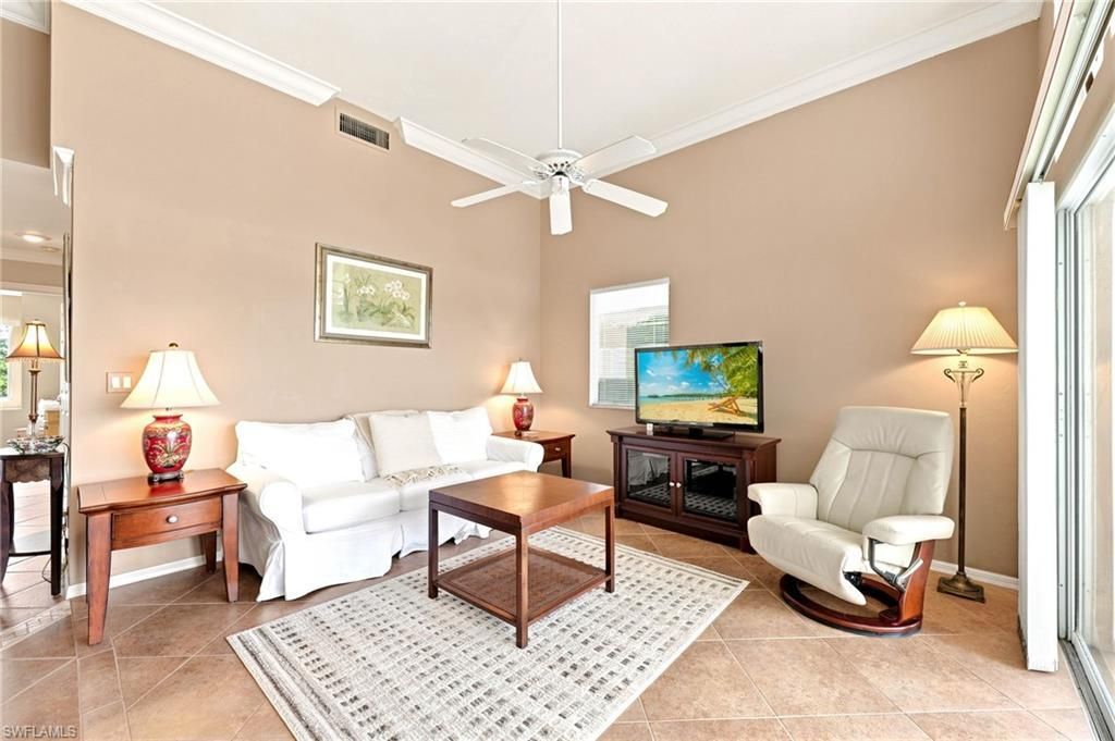 2671 Citrus Lake Dr, Unit E306, Naples, FL 34109 Photo