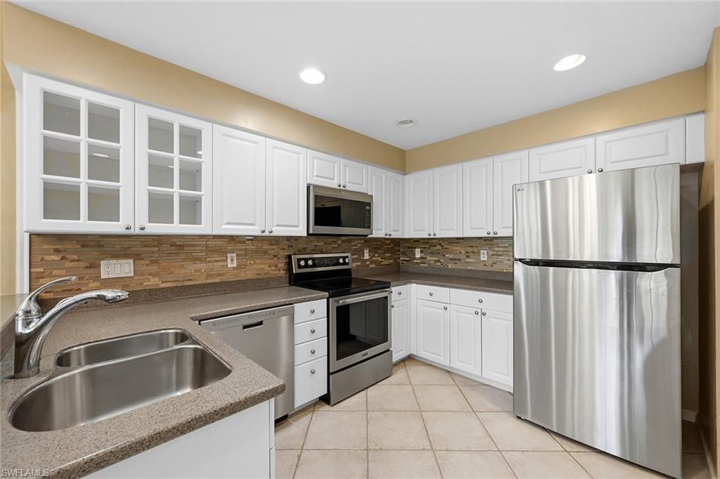 16113 Mount Abbey Way, Unit 102, Fort Myers, FL 33908 Photo