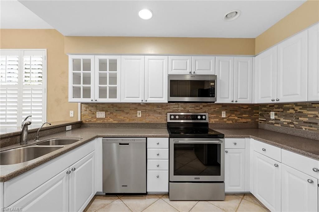 16113 Mount Abbey Way, Unit 102, Fort Myers, FL 33908 Photo