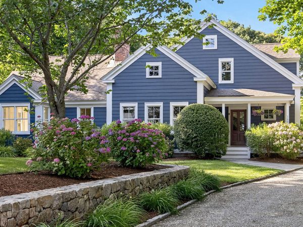 160 Main Street, Wellfleet, MA 02667