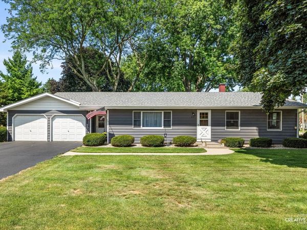 430 N Depot Street , Somonauk, IL 60552