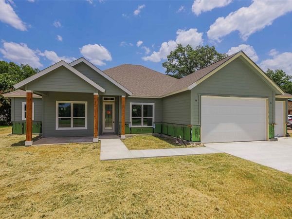 114 Wren ST , Highland Haven, TX 78654