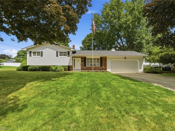 110 Hemlock Court , Painesville Twp, OH 44077