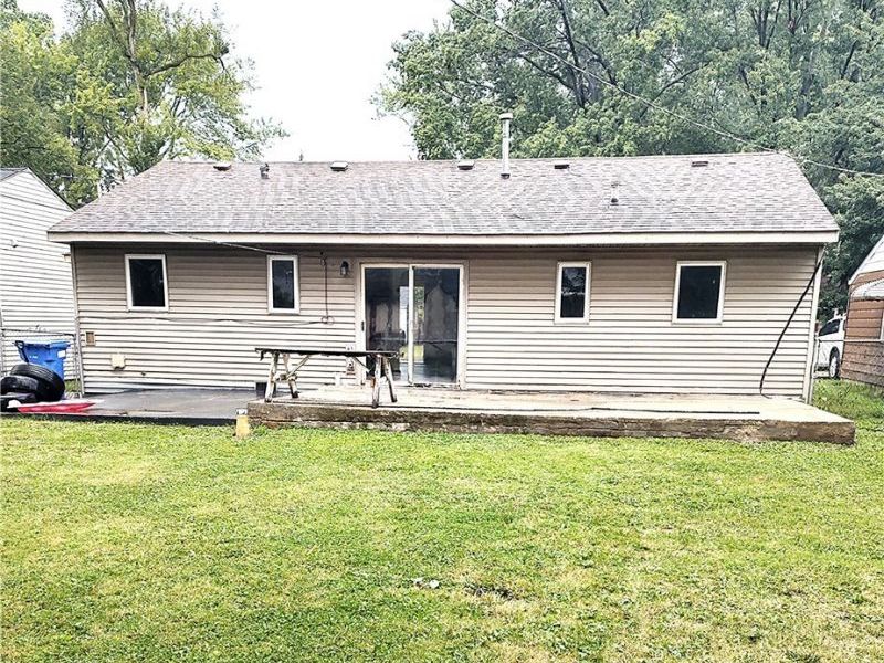 14315 Viola Avenue, Cleveland, OH 44111 Photo 3