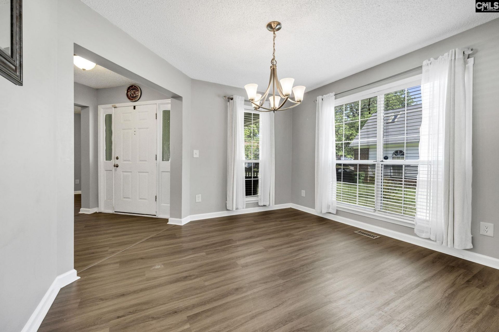 14 Red Cedar Drive  Photo 8
