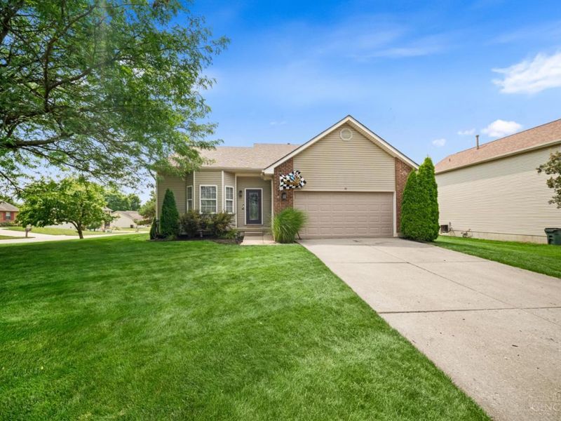 71 Long Meadow Drive, Franklin, OH 45005 Photo 1