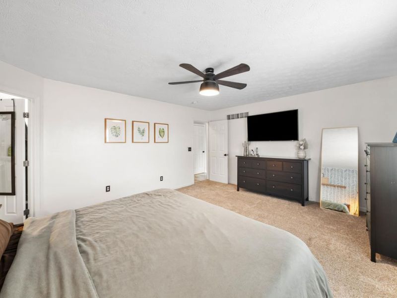 71 Long Meadow Drive, Franklin, OH 45005 Photo 27
