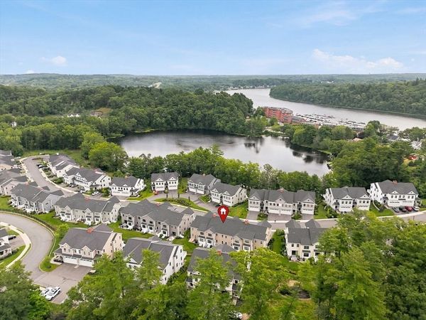13 Cutter Ln, Unit 13, Amesbury, MA 01913