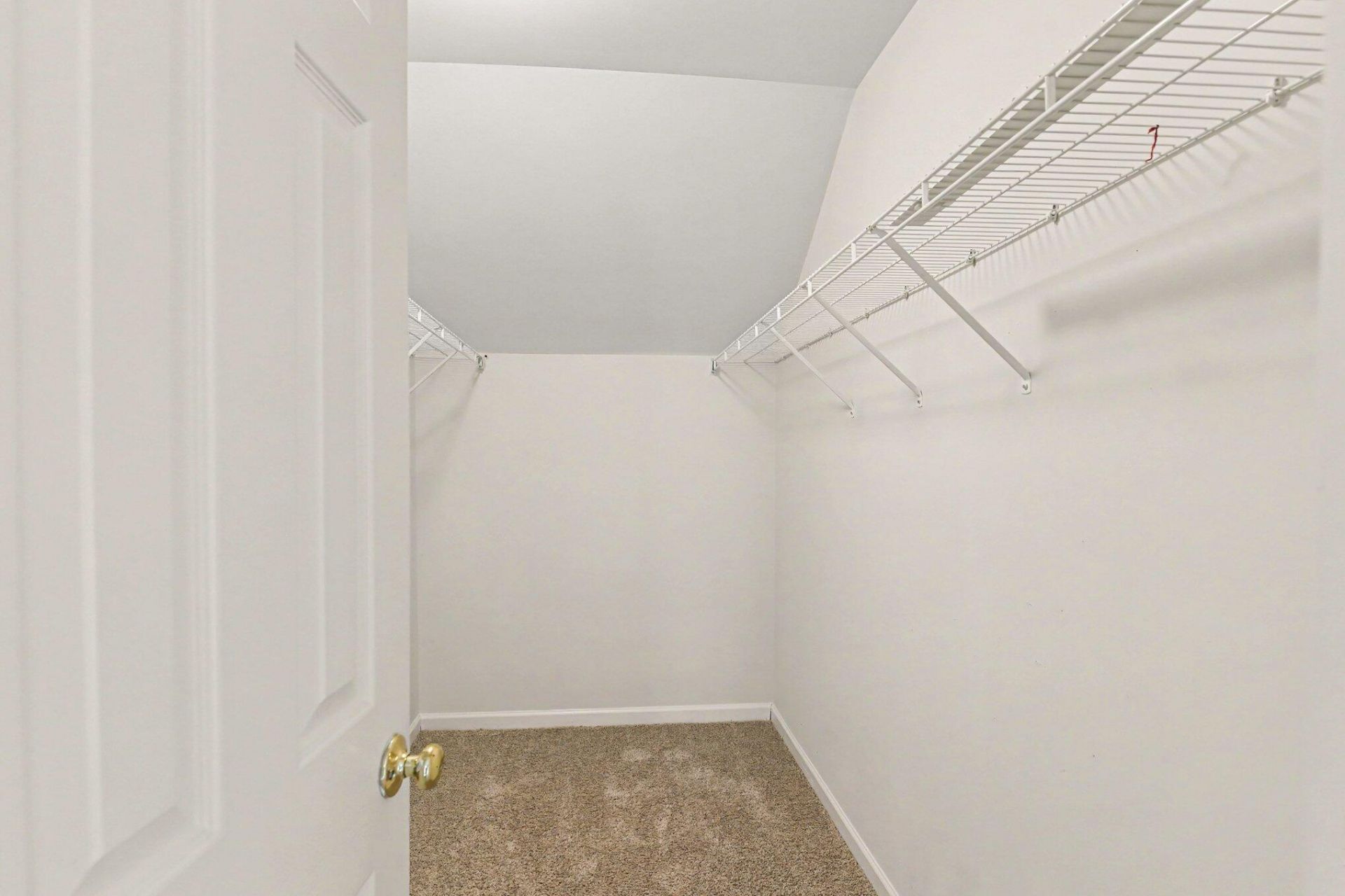 4861 Hearthside Drive Photo 13