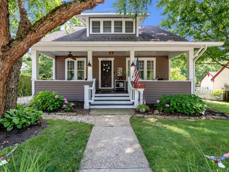 21 Elmwood Place , Westerville, OH 43081 Photo 1