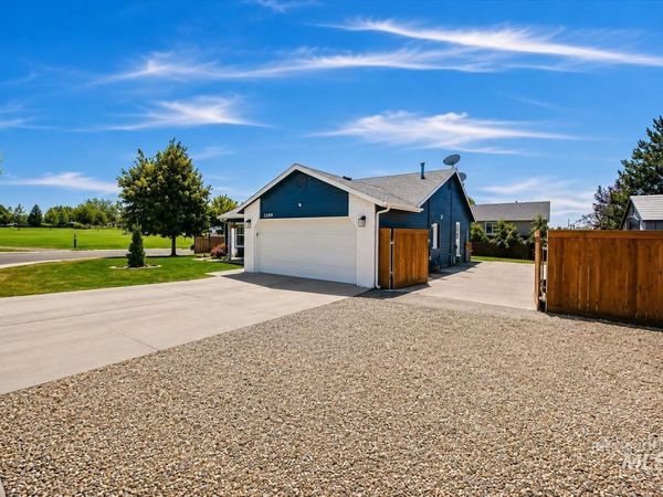 3309 Robinhood Loop, Nampa, ID 83687