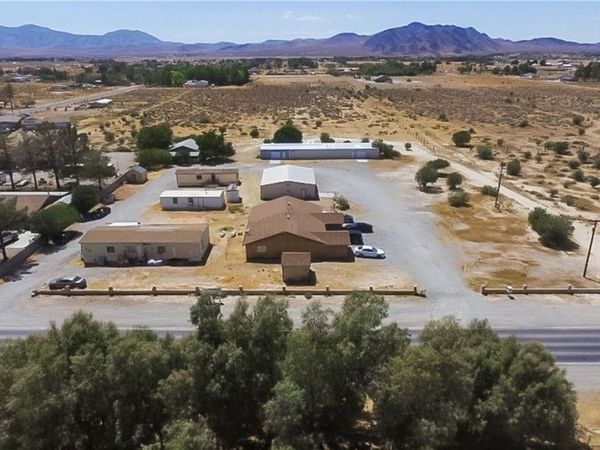 1130 N Leslie Street , Pahrump, NV 89060