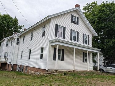 155 Centre Ave, Unit 3, Abington, MA 02351