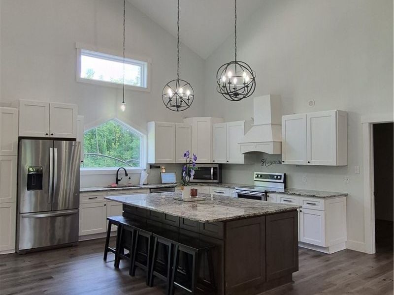 2252 Applegrove Street NE, Canton, OH 44721 Photo 3