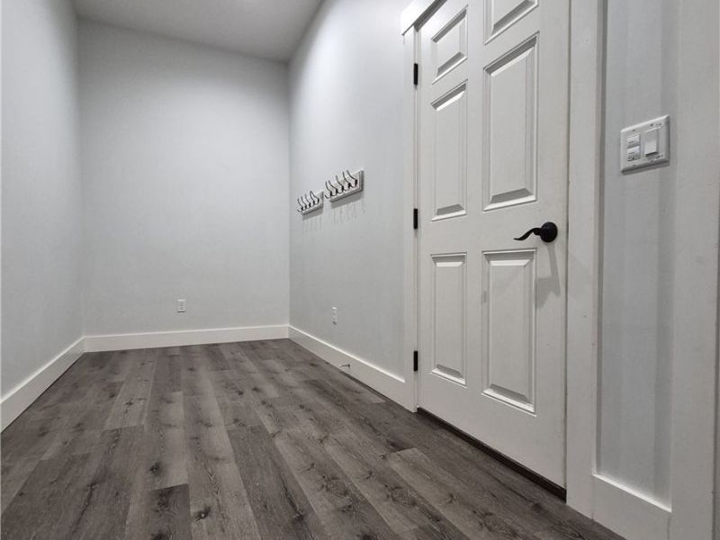 2252 Applegrove Street NE, Canton, OH 44721 Photo 31