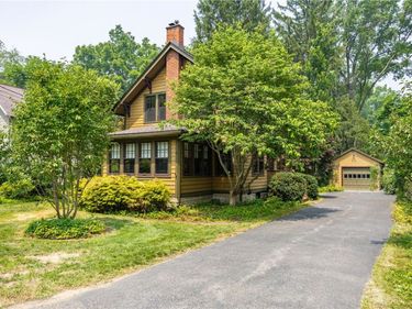 6 Line Street , Pittsford, NY 14534