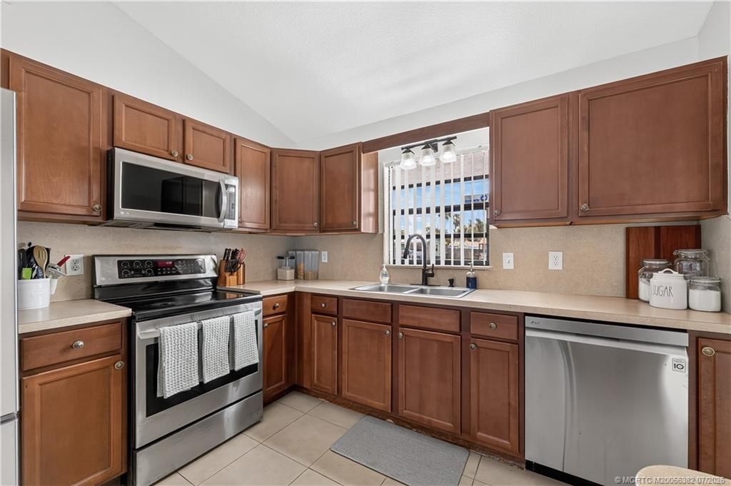 5909 Cassia Drive, Fort Pierce, FL 34982 Photo