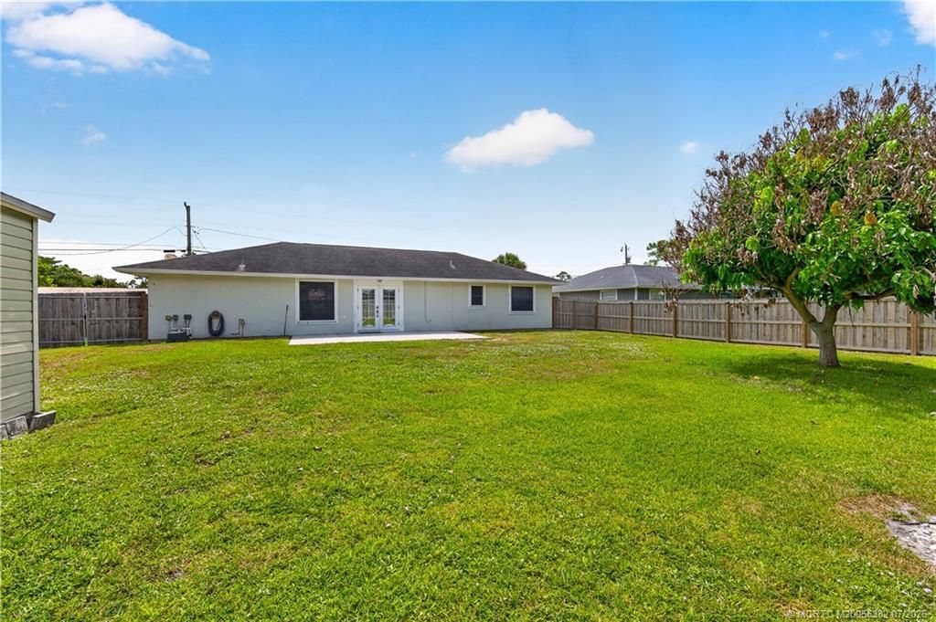 5909 Cassia Drive, Fort Pierce, FL 34982 Photo