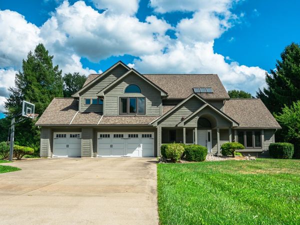 135 Tiffany Lane, Battle Creek, MI 49015
