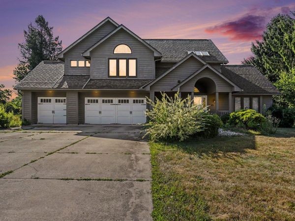 135 Tiffany Lane, Battle Creek, MI 49015