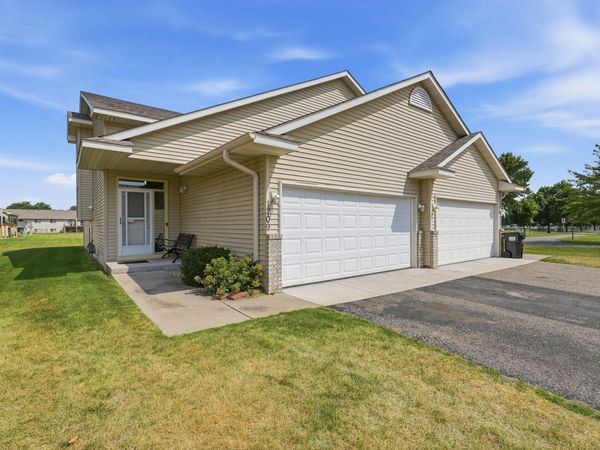 1209 S 3rd Street S, Princeton, MN 55371
