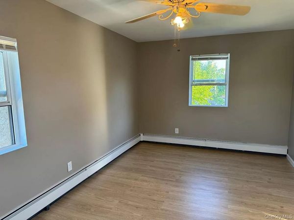 152 Throop Street , West Babylon, NY 11704